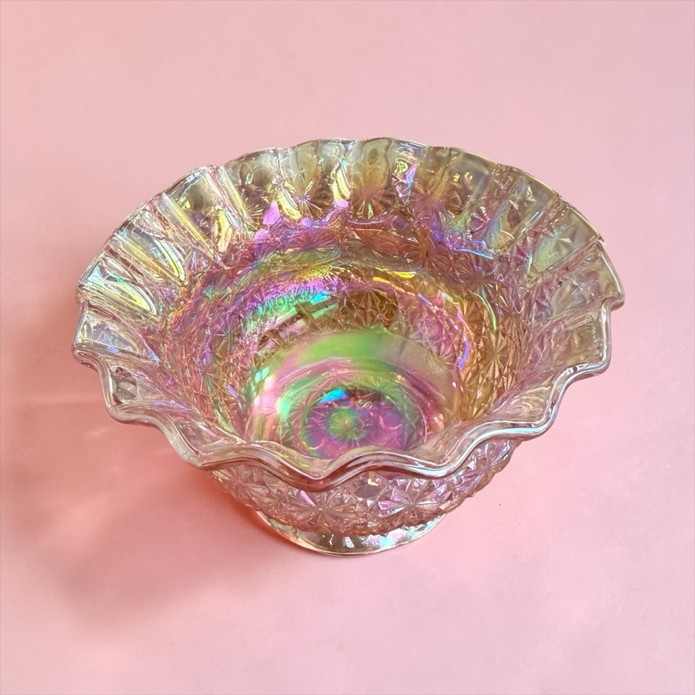 Vintage L.E. Smith Iridescent Pink Carnival Glass Bowl - Picture 7 of 9
